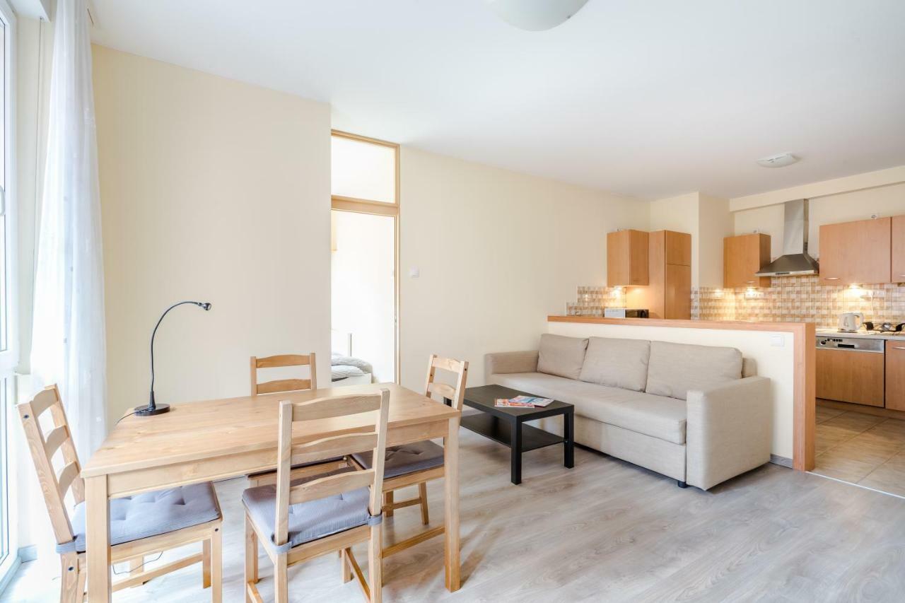Bpr Vivid Downtown Vibe With Balcony Apartman Budapest Kültér fotó